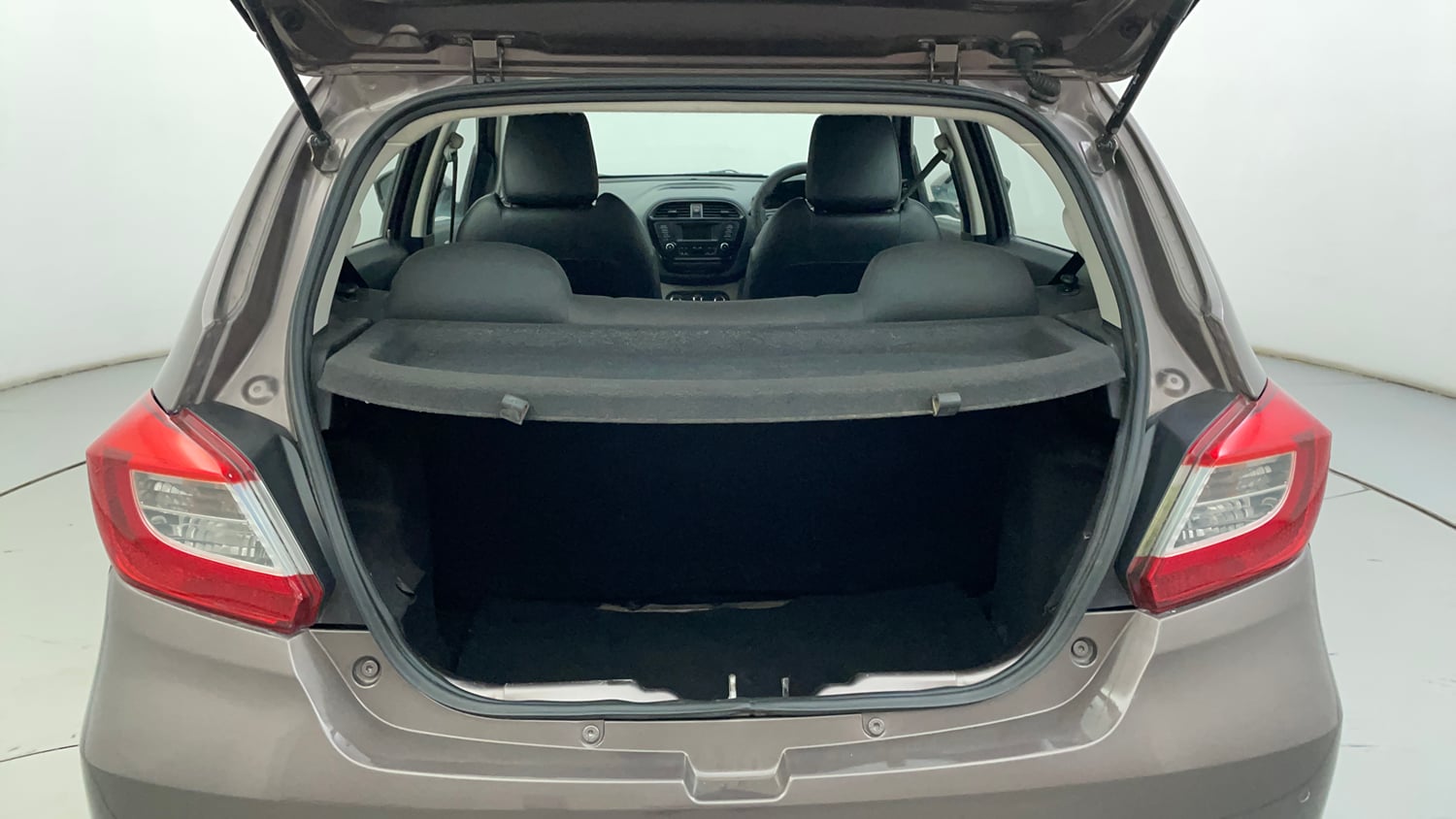 Used 2019 Tata Tiago Revotron XZA Petrol Automatic interior DICKY INSIDE VIEW