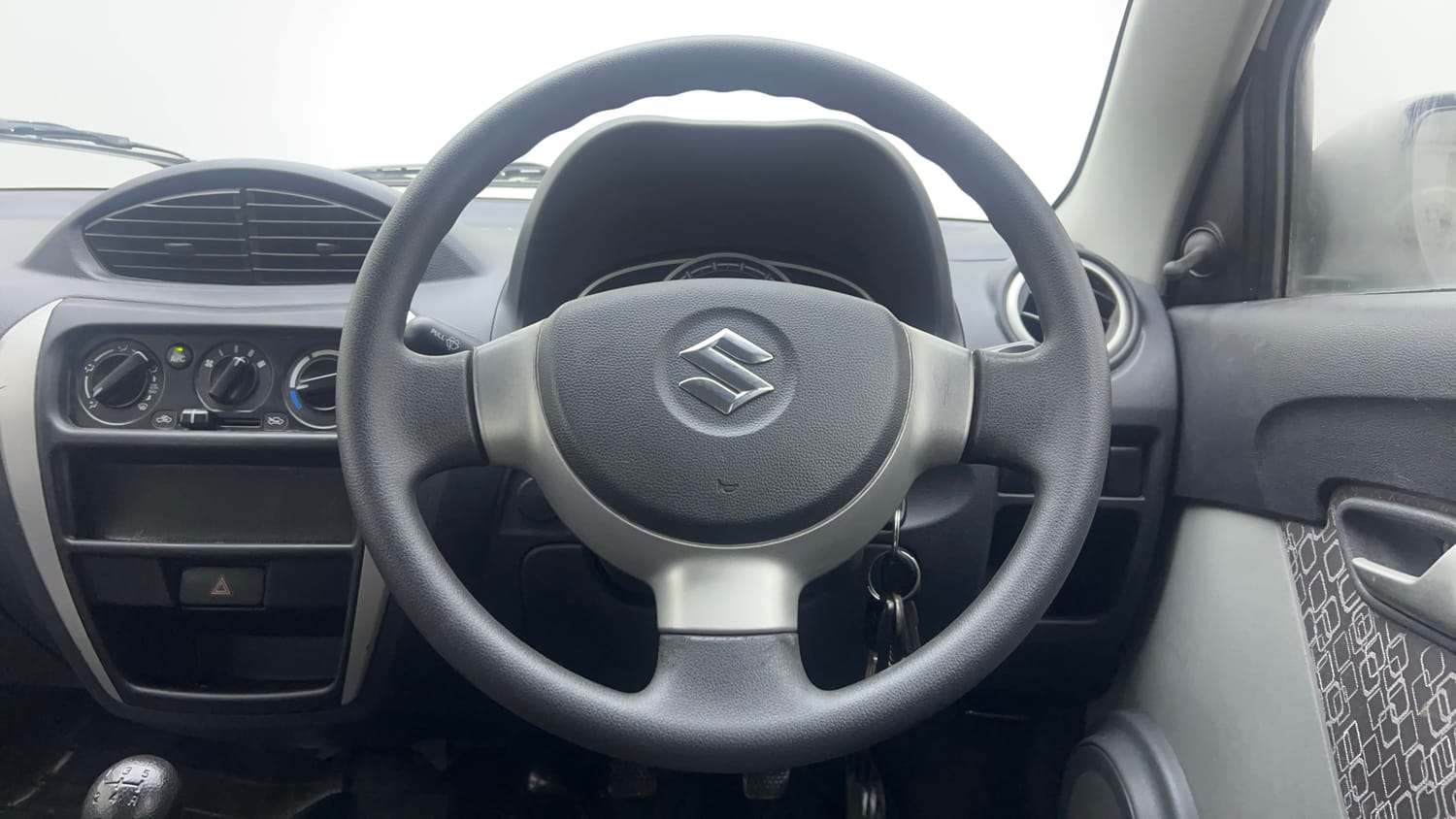 Used 2016 Maruti Suzuki Alto 800 LXi Petrol Manual interior STEERING VIEW