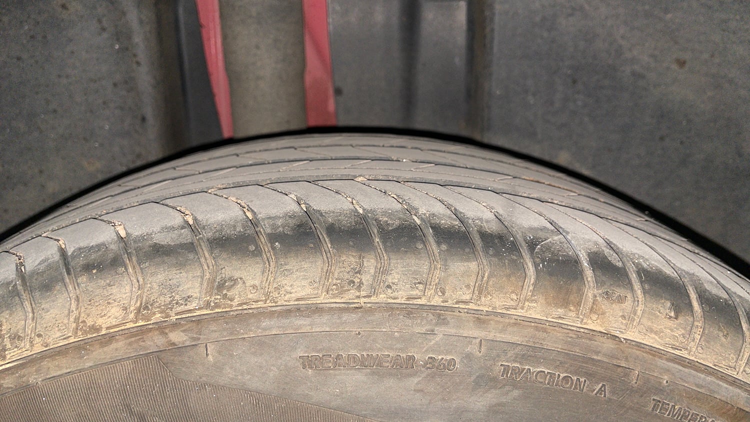 Used 2024 Skoda Kushaq Active 1.0 TSI MT Petrol Manual tyres RIGHT REAR TYRE TREAD VIEW