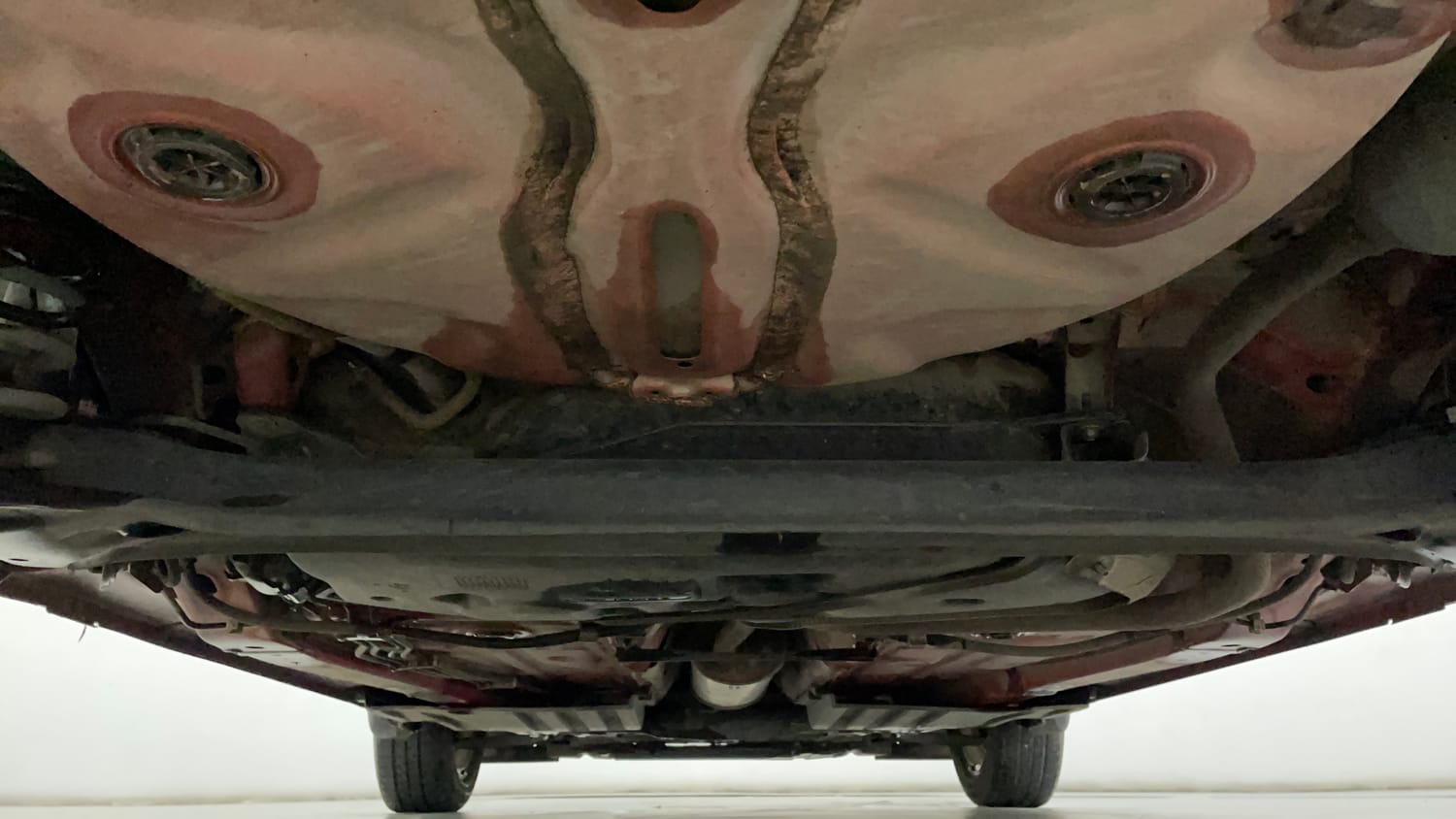 Used 2022 Maruti Suzuki Swift ZXi AMT Petrol Automatic extra REAR UNDERBODY VIEW (TAKEN FROM REAR)