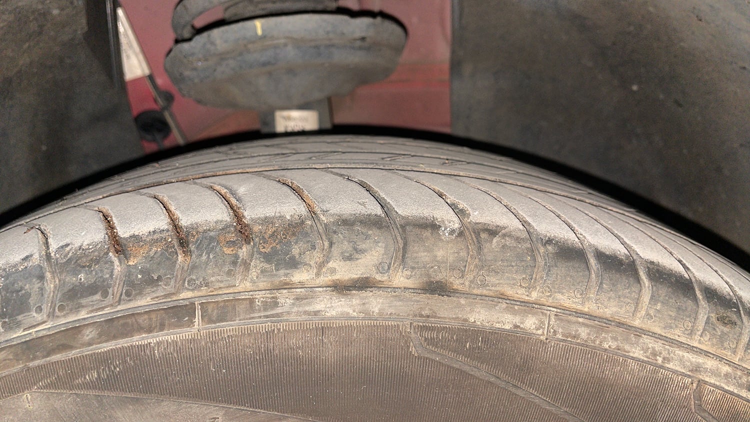 Used 2024 Skoda Kushaq Active 1.0 TSI MT Petrol Manual tyres RIGHT FRONT TYRE TREAD VIEW