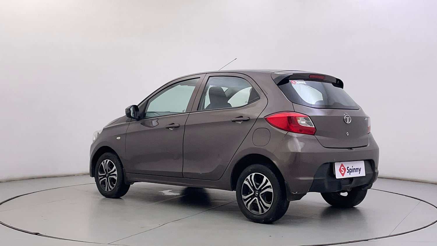 Used 2019 Tata Tiago Revotron XZA Petrol Automatic exterior LEFT REAR CORNER VIEW