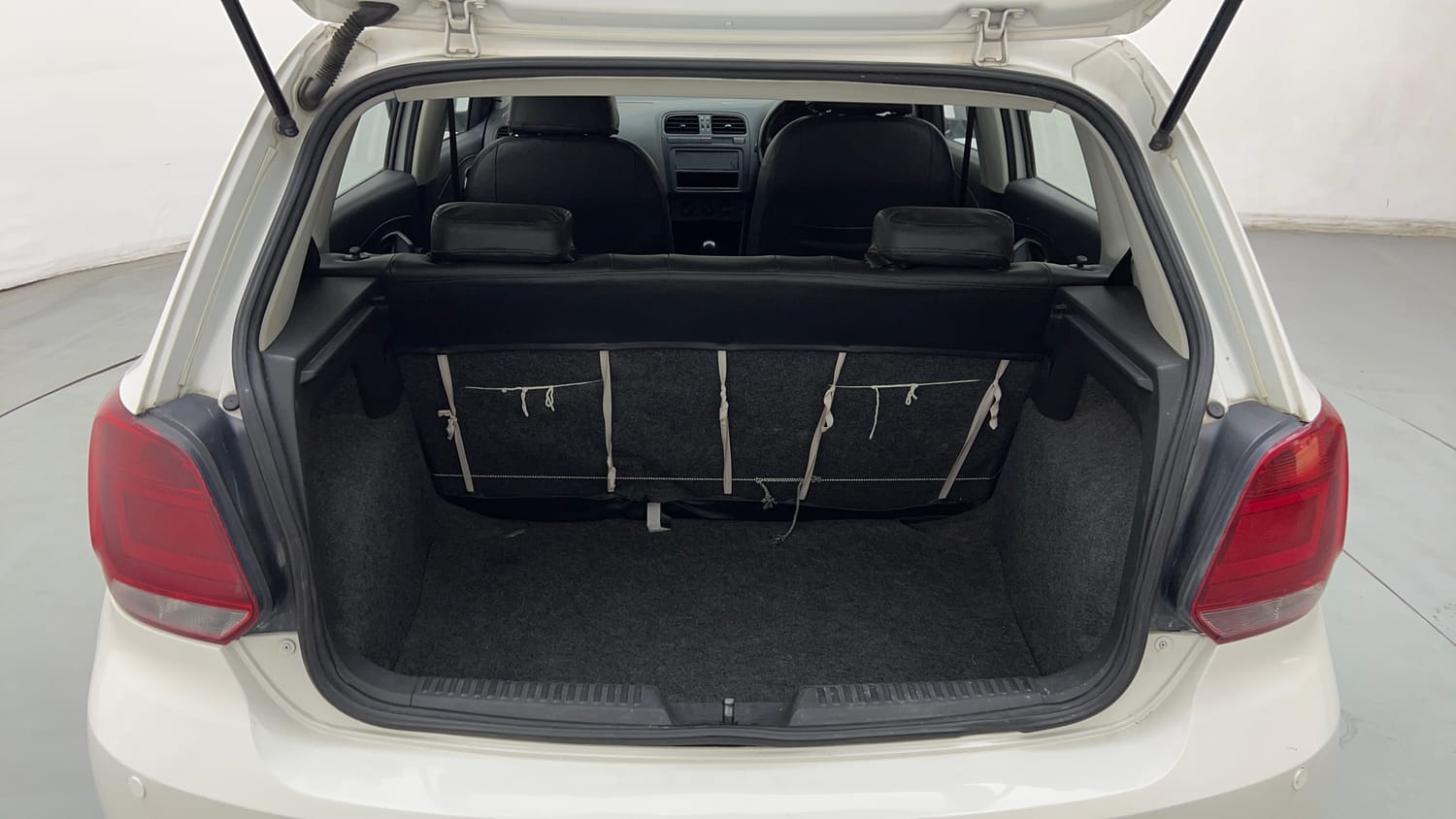 2015 Volkswagen Polo Trendline 1.2L (P)-25
