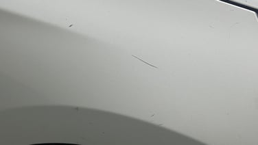 minor_scratch_0