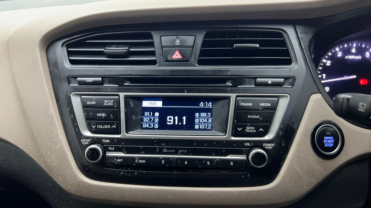 2015 Hyundai Elite i20 Asta 1.2-42