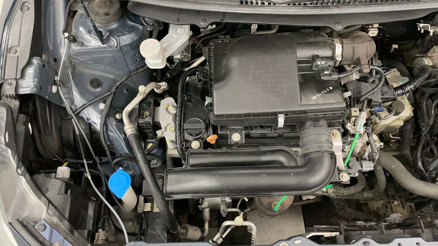 Used 2022 Maruti Suzuki Baleno Alpha AGS Petrol Automatic engine ENGINE RIGHT SIDE VIEW