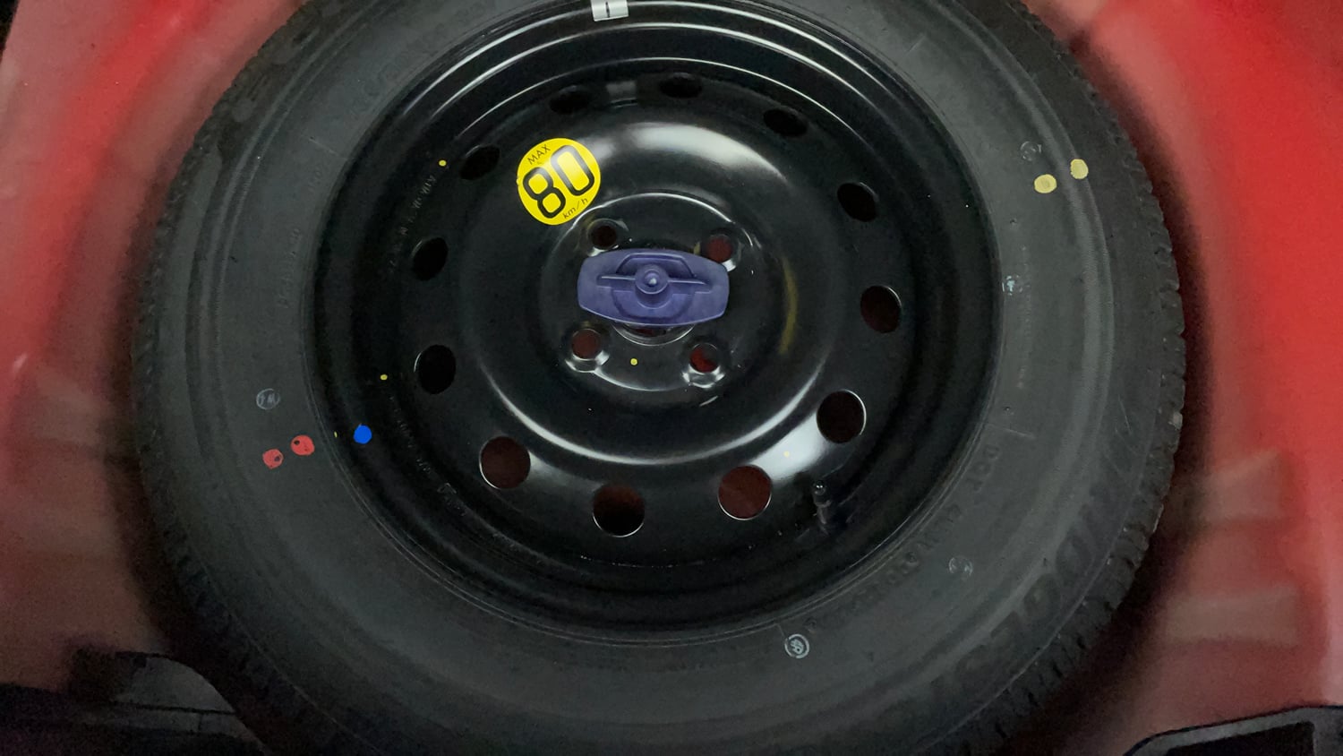 Used 2022 Maruti Suzuki Swift ZXi AMT Petrol Automatic tyres SPARE TYRE VIEW