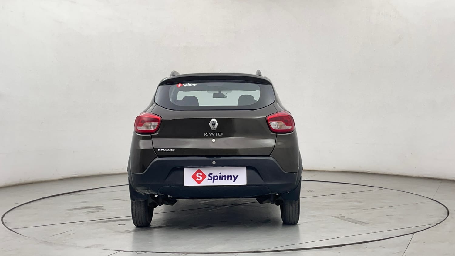 Used 2017 Renault Kwid RXT (O) 1.0 SCE Edition Petrol Manual exterior BACK VIEW