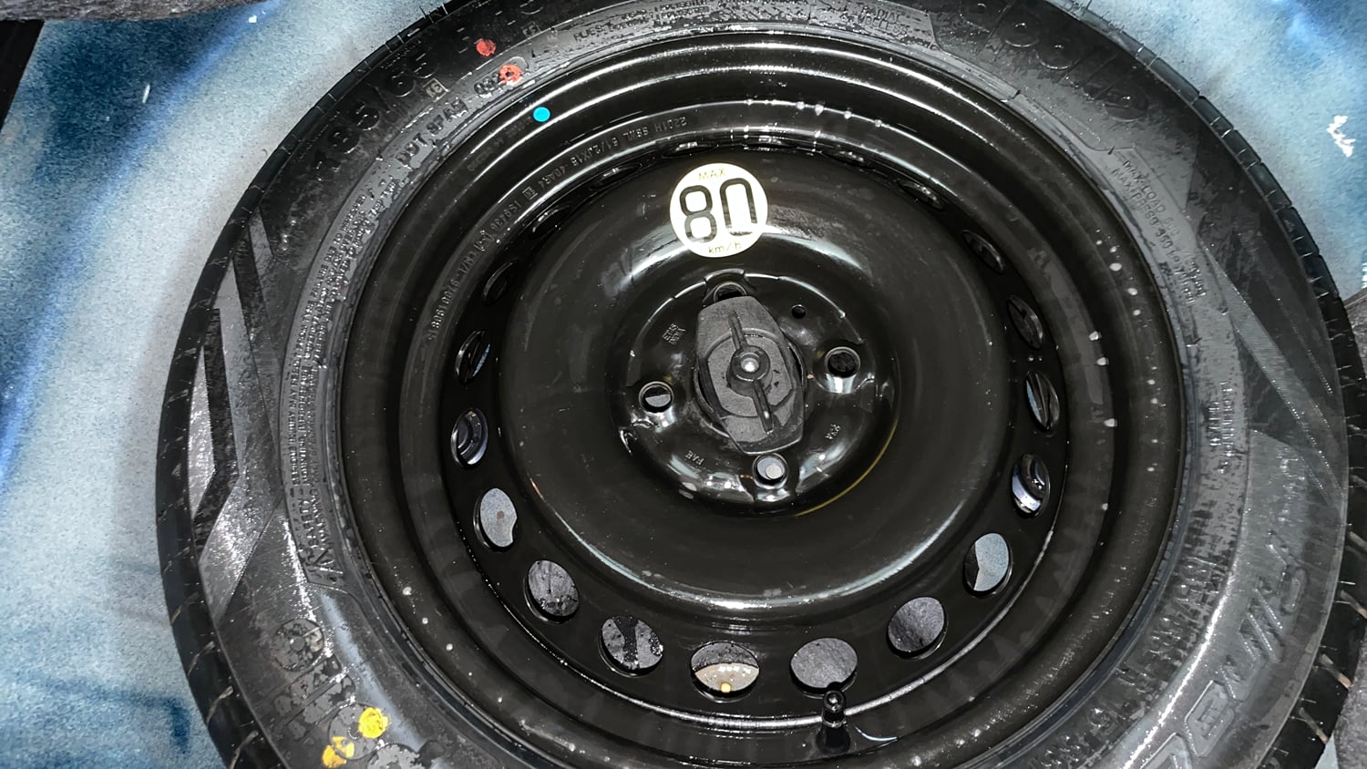 Used 2022 Maruti Suzuki Baleno Alpha AGS Petrol Automatic tyres SPARE TYRE VIEW
