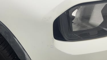 minor_scratch_0