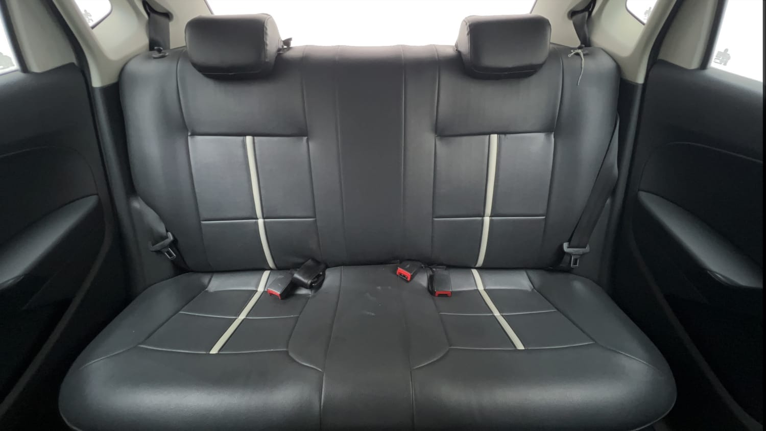 2015 Volkswagen Polo Trendline 1.2L (P)-23