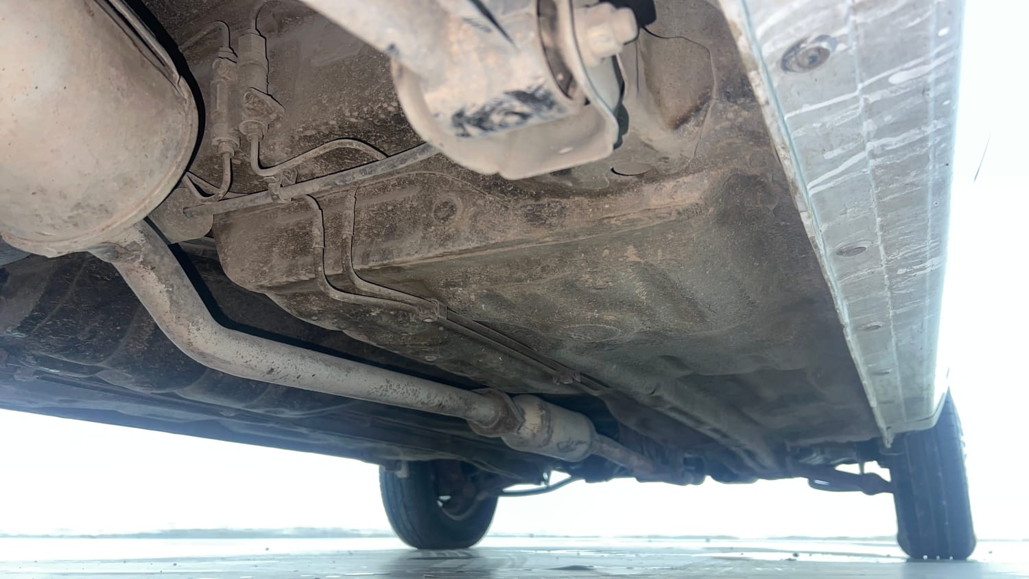 Used 2016 Maruti Suzuki Alto 800 LXi Petrol Manual extra REAR RIGHT UNDERBODY VIEW