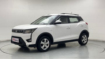 Used 2023 Mahindra XUV 300 W6 1.2 Petrol Petrol Manual Image