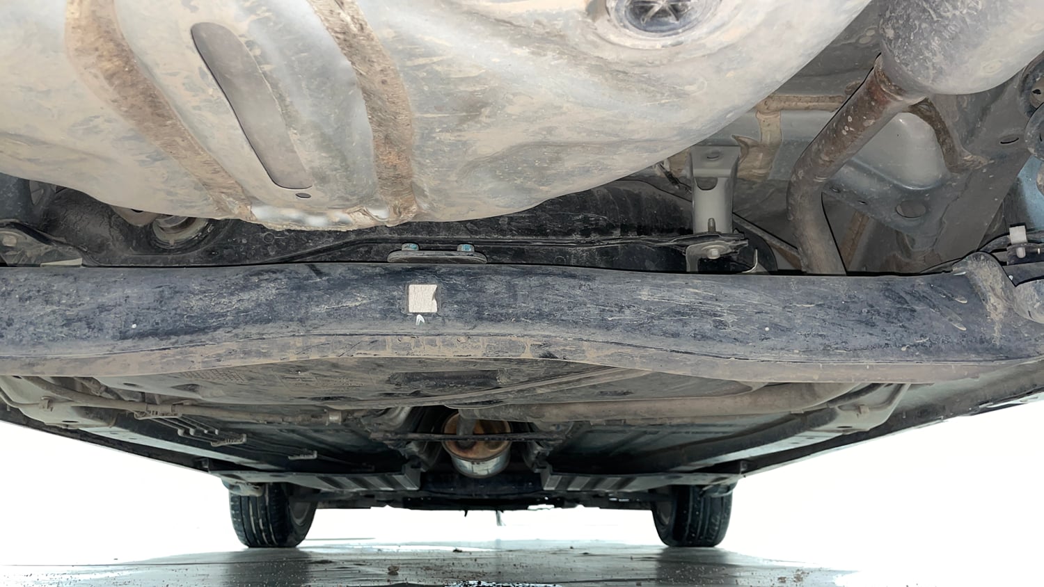 Used 2022 Maruti Suzuki Baleno Alpha AGS Petrol Automatic extra REAR UNDERBODY VIEW (TAKEN FROM REAR)