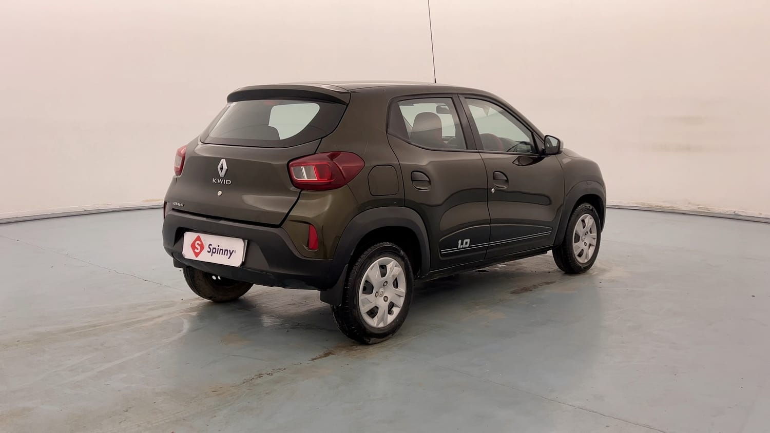Used 2024 Renault Kwid RXT 1.0 Petrol Manual exterior RIGHT REAR CORNER VIEW