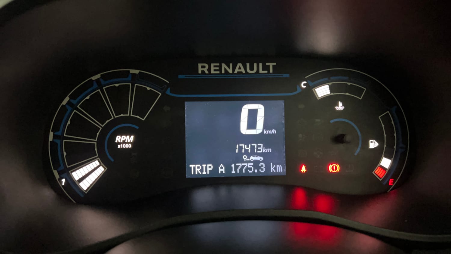 Used 2024 Renault Kwid RXT 1.0 Petrol Manual interior CLUSTERMETER VIEW