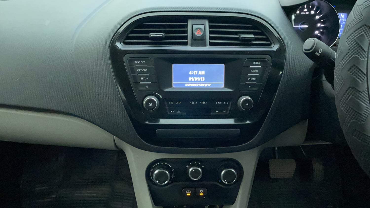 Used 2019 Tata Tiago Revotron XZA Petrol Automatic interior MUSIC SYSTEM & AC CONTROL VIEW