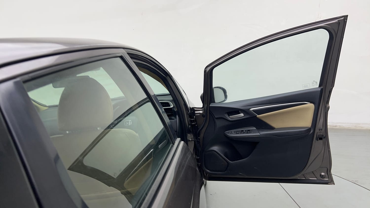2015 Honda Jazz V Petrol-19