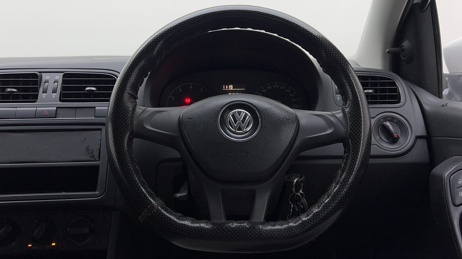 2015 Volkswagen Polo Trendline 1.2L (P)-14