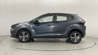 Used 2020 Tata Altroz XZ Petrol Petrol Manual exterior LEFT SIDE VIEW