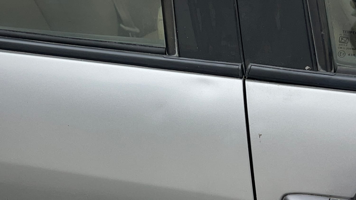 Used 2014 Maruti Suzuki Swift Dzire VXI Petrol Manual dents MINOR SCRATCH