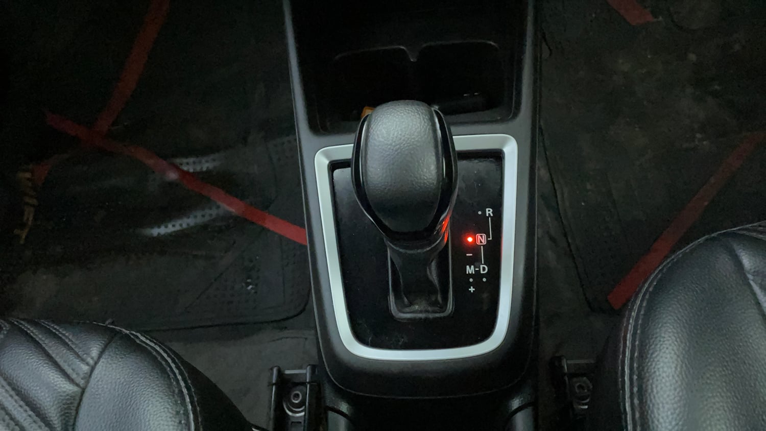 Used 2022 Maruti Suzuki Swift ZXi AMT Petrol Automatic interior GEAR  KNOB VIEW