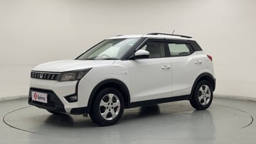 Used 2023 Mahindra XUV 300 W6 1.2 Petrol Petrol Manual Image
