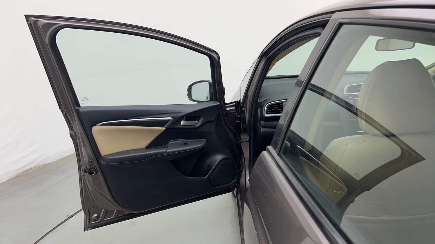 2015 Honda Jazz V Petrol-21