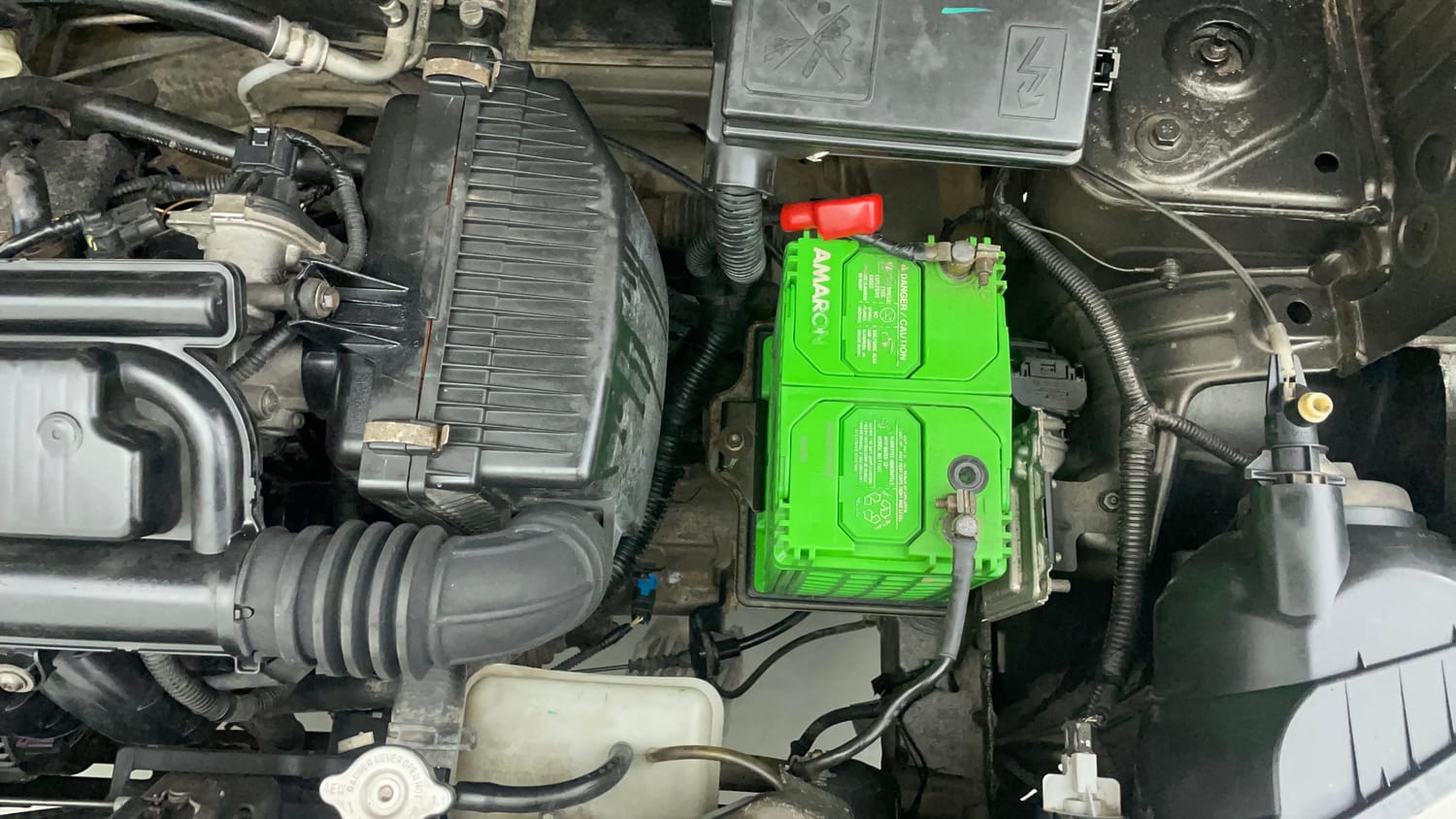 Used 2017 Renault Kwid RXT (O) 1.0 SCE Edition Petrol Manual engine ENGINE LEFT SIDE VIEW