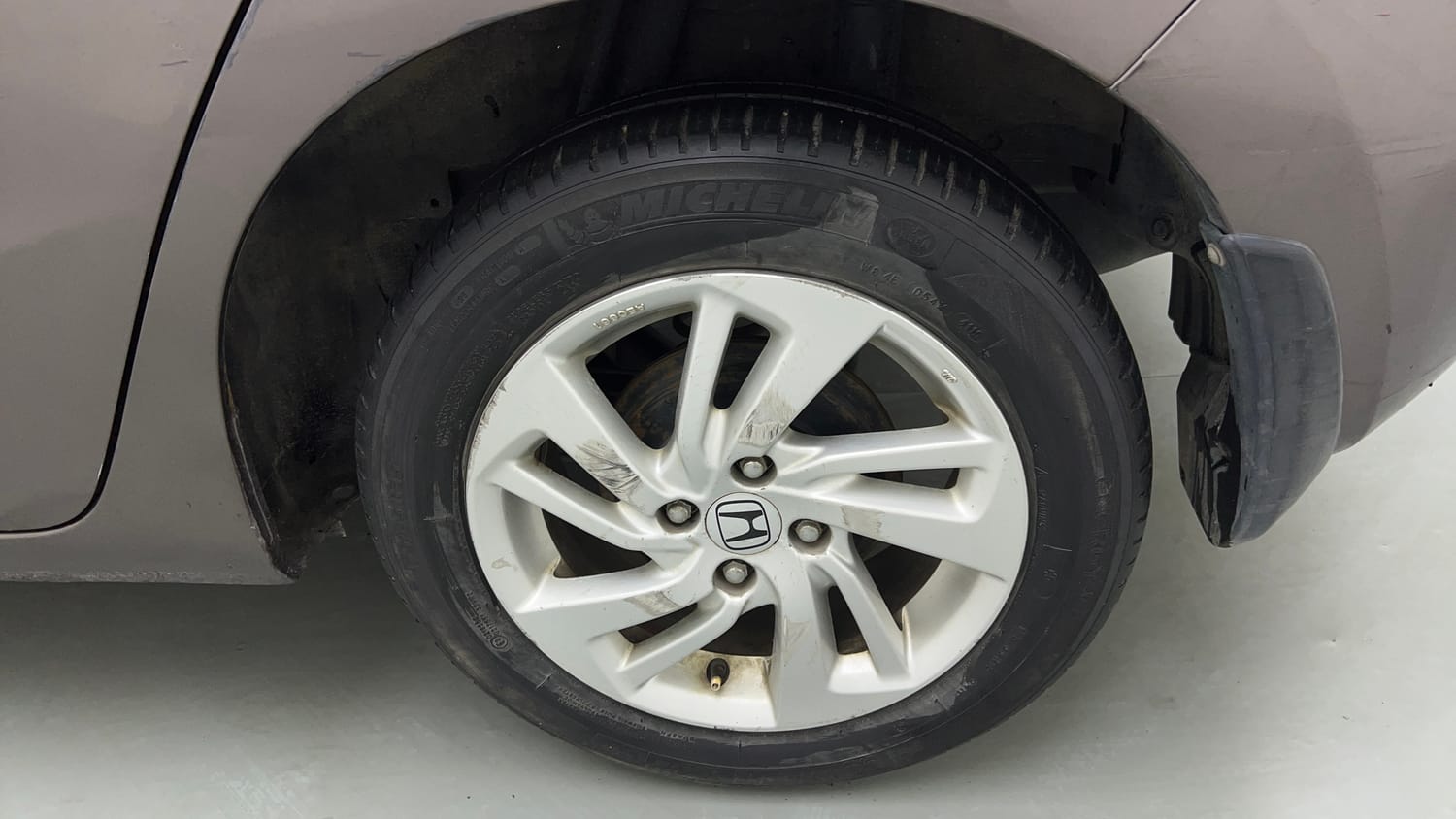 2015 Honda Jazz V Petrol-35