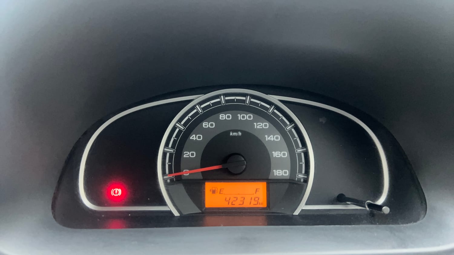 Used 2016 Maruti Suzuki Alto 800 LXi Petrol Manual interior CLUSTERMETER VIEW