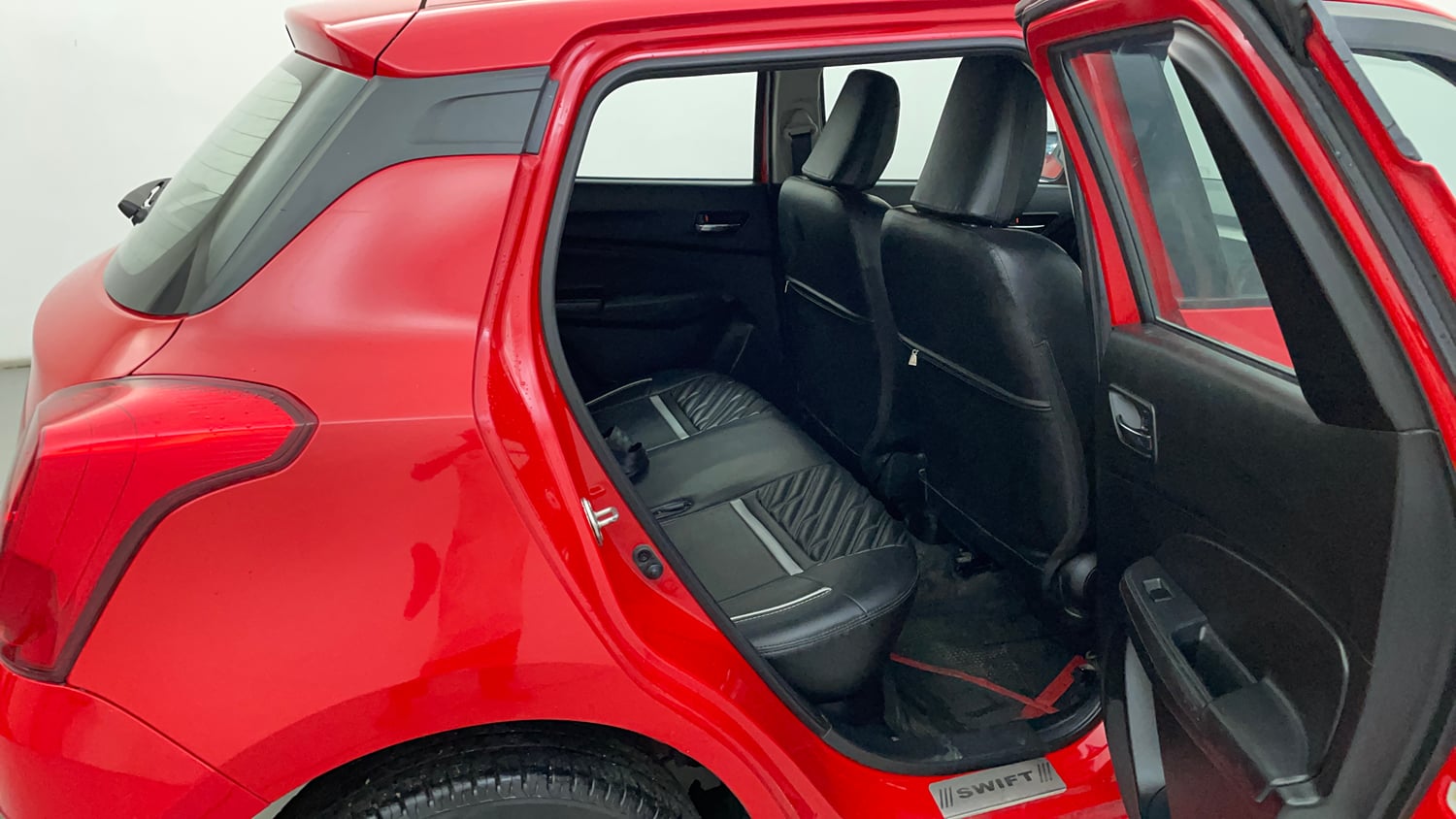 Used 2022 Maruti Suzuki Swift ZXi AMT Petrol Automatic interior RIGHT SIDE REAR DOOR CABIN VIEW
