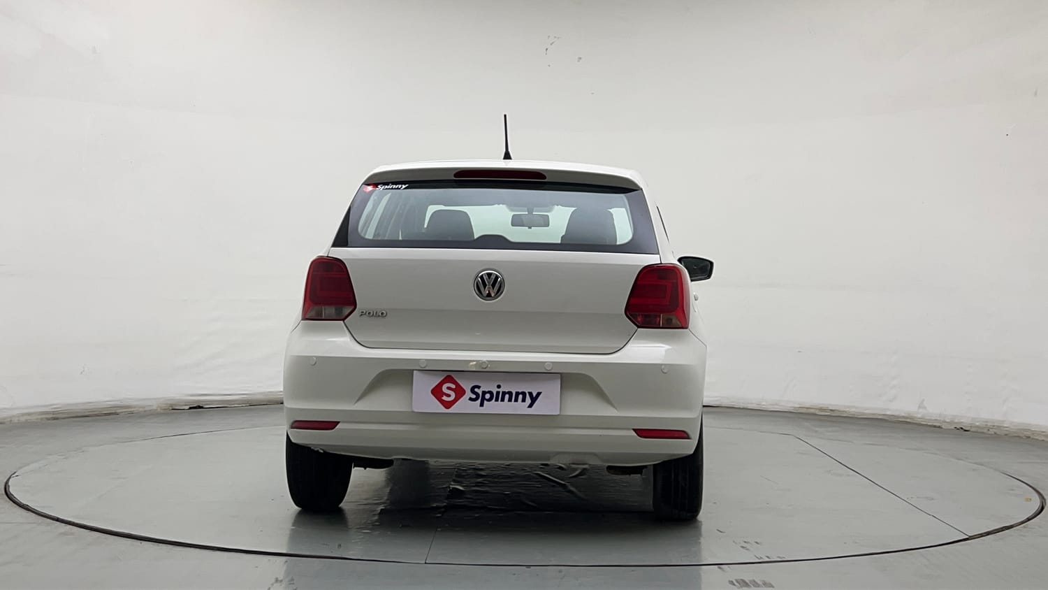 2015 Volkswagen Polo Trendline 1.2L (P)-3