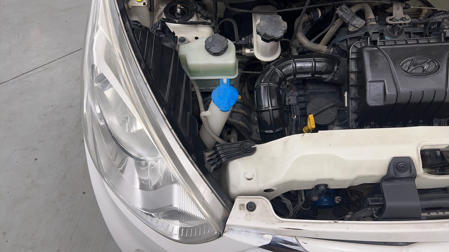 Used 2014 Hyundai Eon Era + Petrol Manual engine ENGINE RIGHT SIDE VIEW