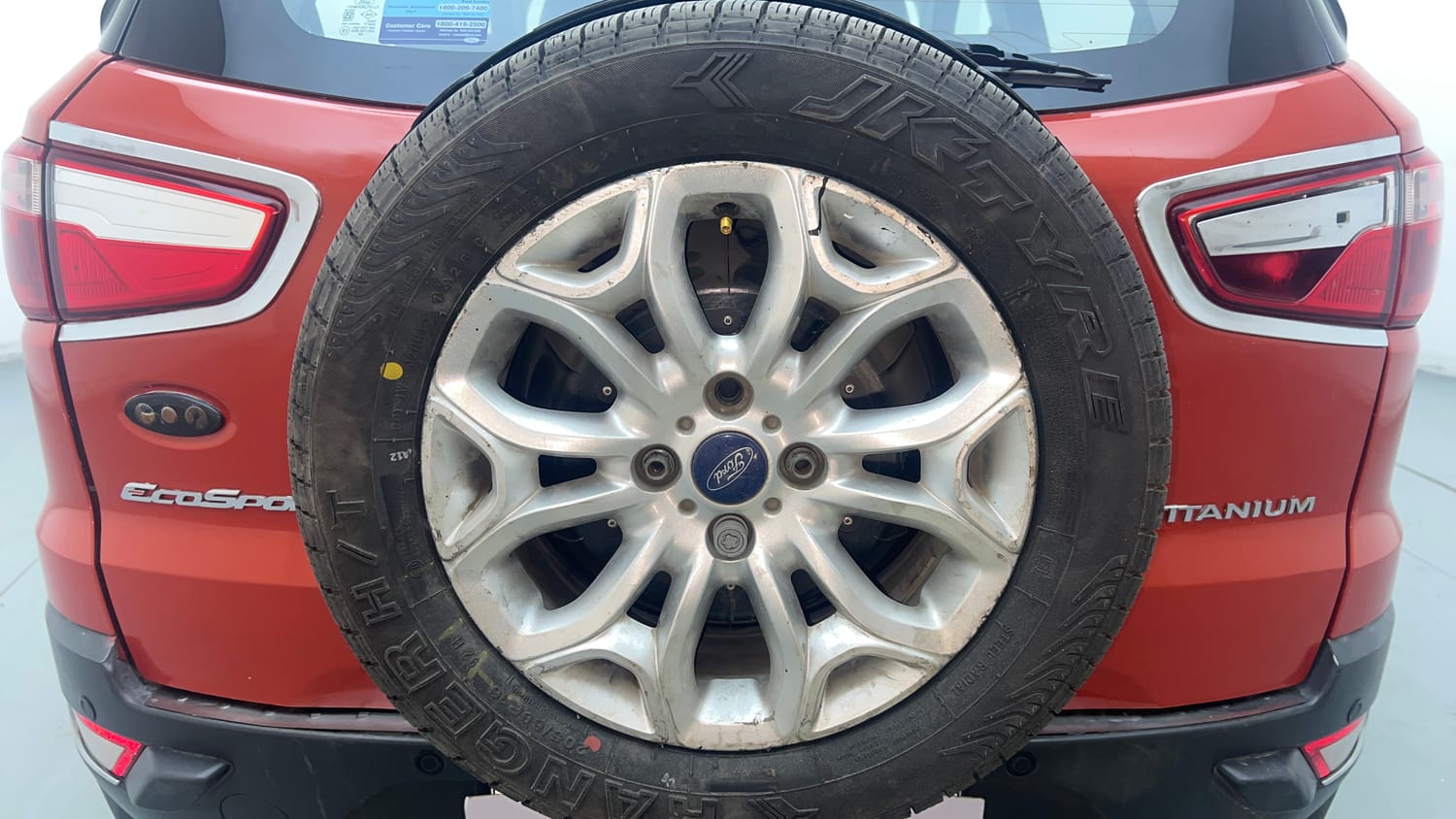 Used 2014 Ford EcoSport Titanium 1.5 Ti-VCT Petrol Manual tyres SPARE TYRE VIEW