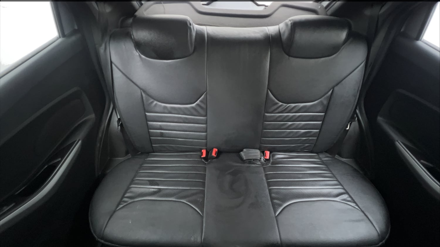 Used 2016 Ford Figo Titanium 1.2 Ti-VCT Petrol Manual interior REAR SEAT CONDITION VIEW