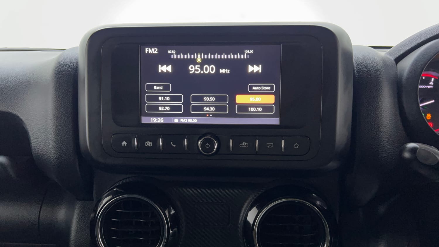 2021 Mahindra Thar LX Hard Top Petrol AT 4WD-39