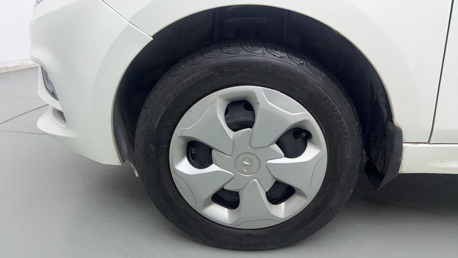 2022 Tata Tigor XZ CNG-34
