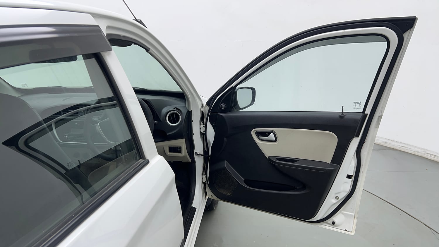 Used 2021 Maruti Suzuki Alto 800 VXi Petrol Manual interior RIGHT FRONT DOOR OPEN VIEW