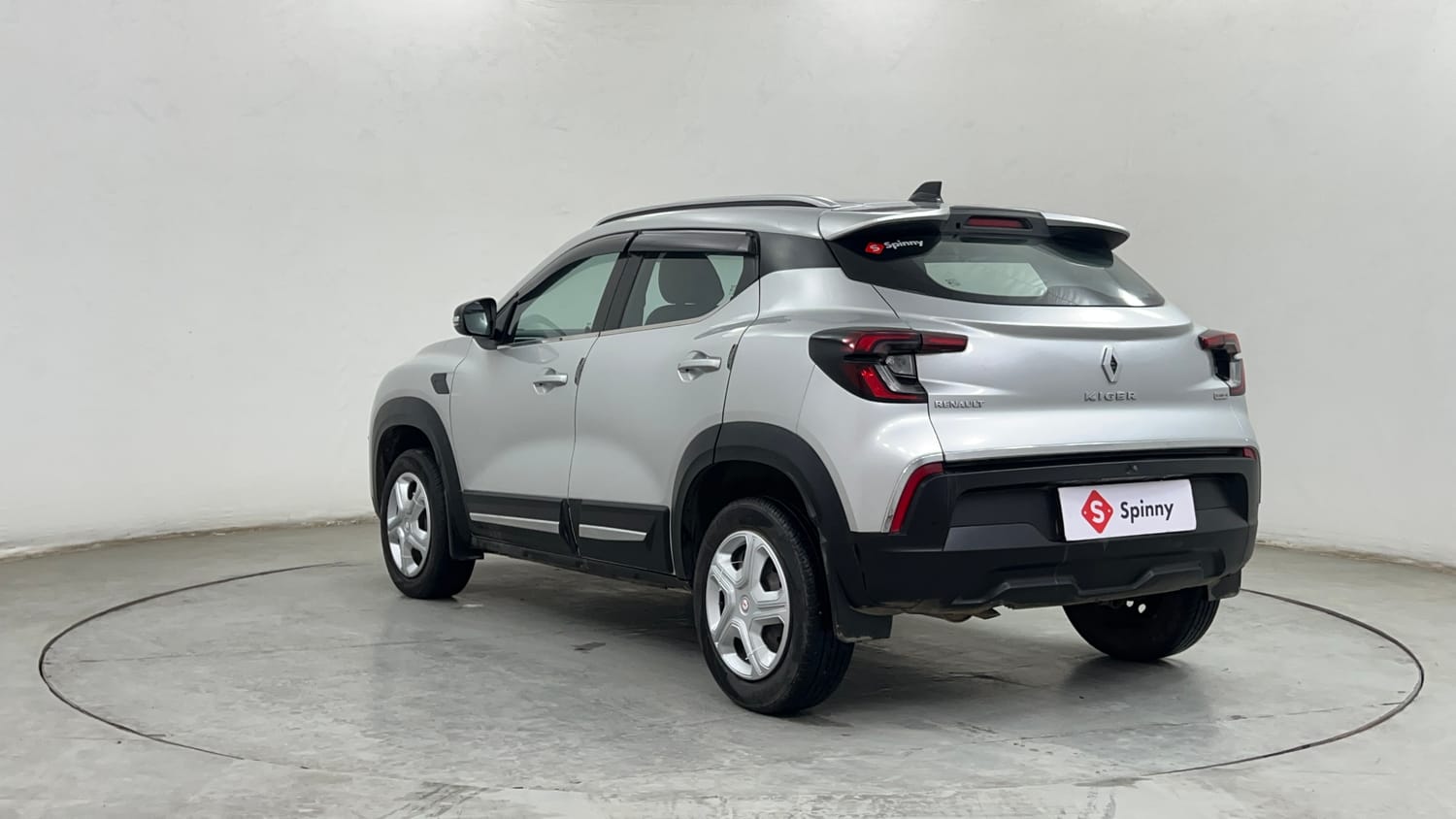 Used 2021 Renault Kiger RXL AMT Petrol Automatic exterior LEFT REAR CORNER VIEW