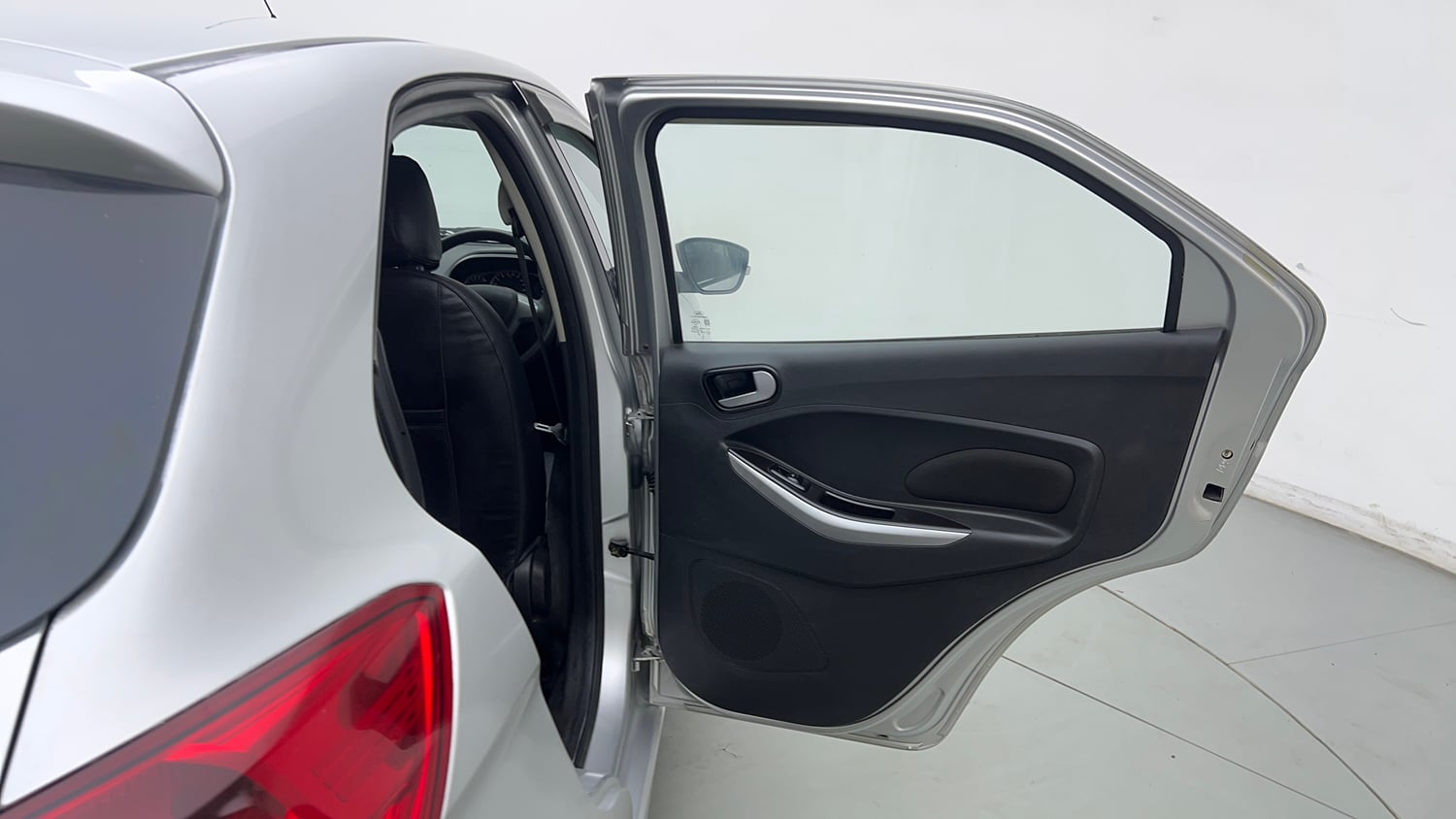 Used 2016 Ford Figo Titanium 1.2 Ti-VCT Petrol Manual interior RIGHT REAR DOOR OPEN VIEW