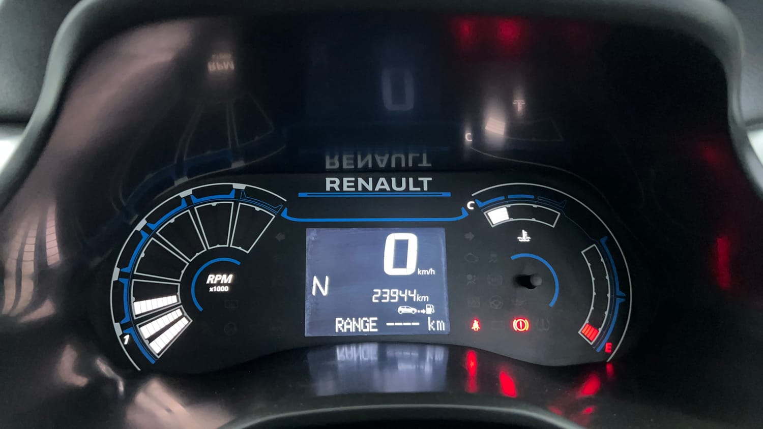 Used 2021 Renault Kiger RXL AMT Petrol Automatic interior CLUSTERMETER VIEW