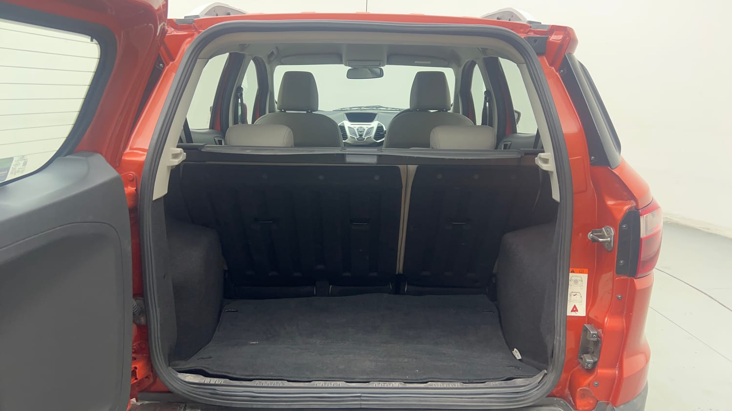 Used 2014 Ford EcoSport Titanium 1.5 Ti-VCT Petrol Manual interior DICKY INSIDE VIEW