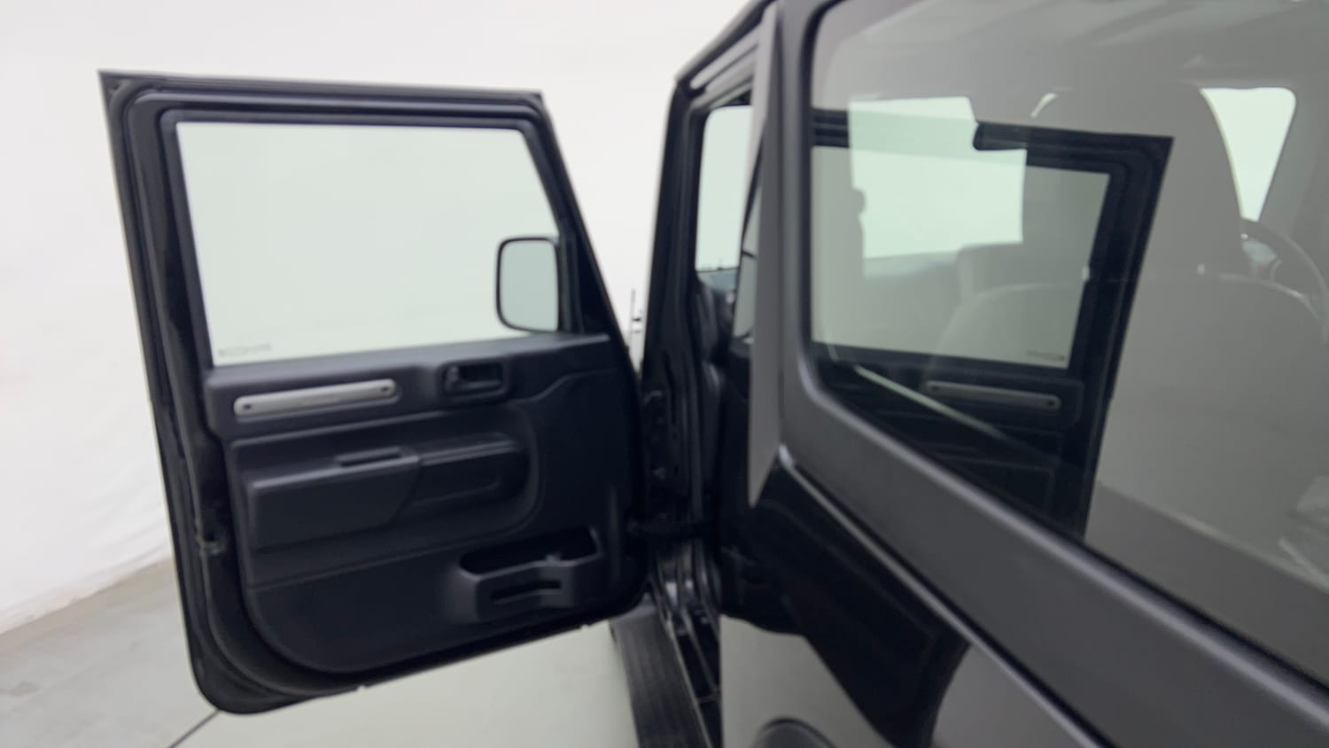 2021 Mahindra Thar LX Hard Top Petrol AT 4WD-20