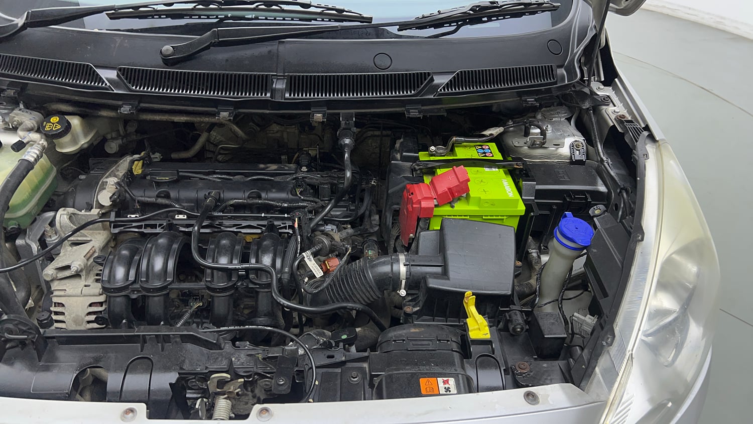 Used 2016 Ford Figo Titanium 1.2 Ti-VCT Petrol Manual engine ENGINE LEFT SIDE VIEW