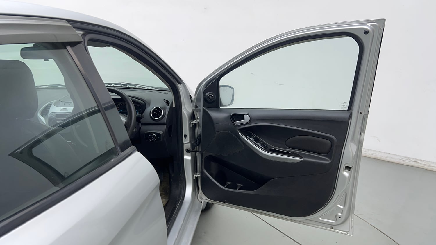 Used 2016 Ford Figo Titanium 1.2 Ti-VCT Petrol Manual interior RIGHT FRONT DOOR OPEN VIEW