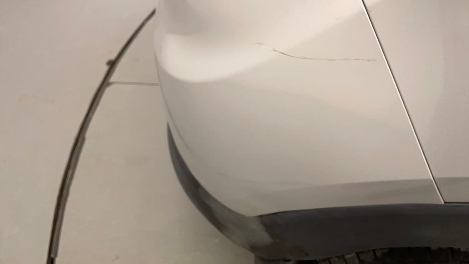 Used 2019 Renault Triber RXZ Petrol Manual dents MINOR SCRATCH
