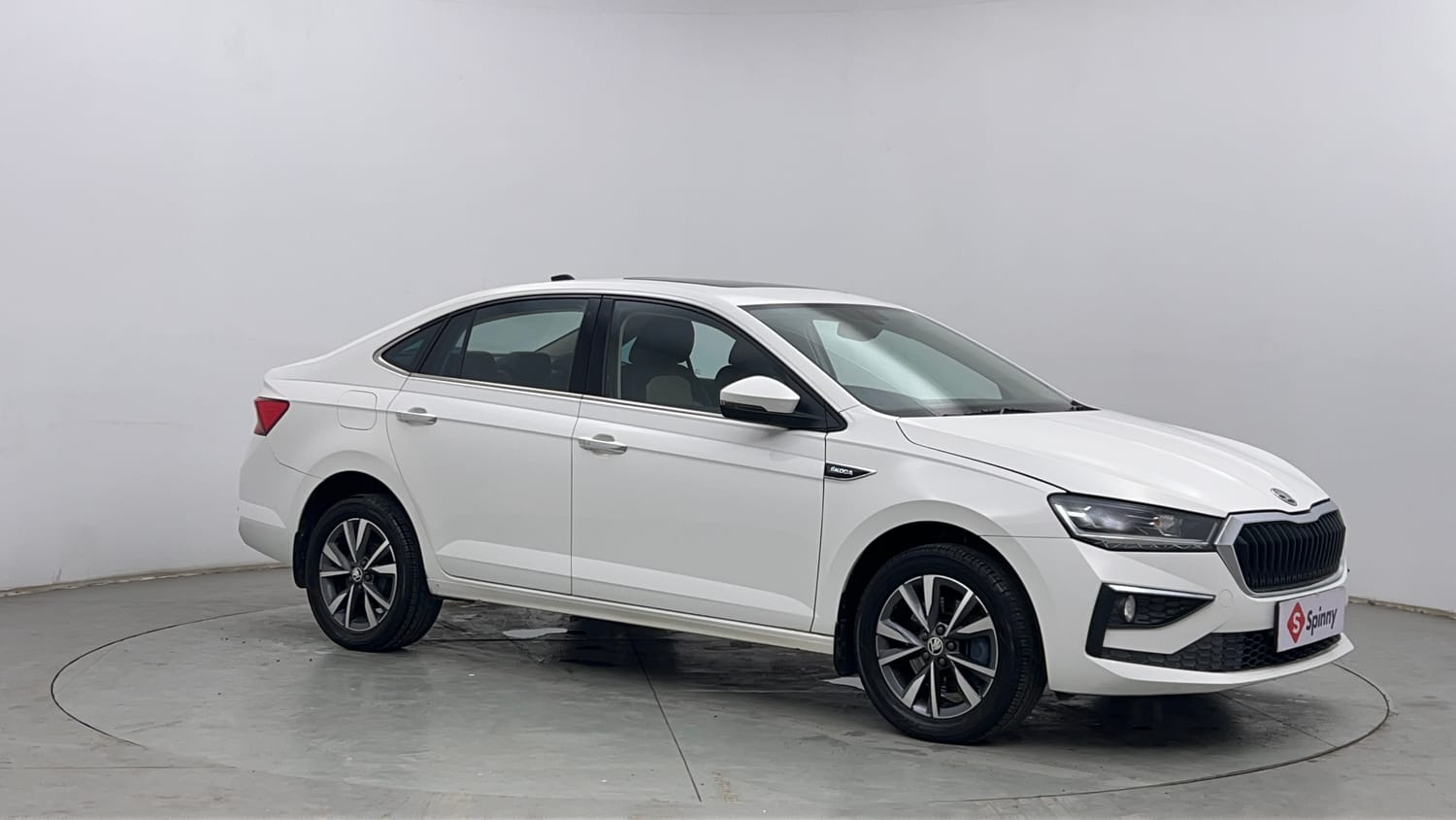 Used 2022 Skoda Slavia Style 1.5L TSI DSG Petrol Automatic exterior RIGHT FRONT CORNER VIEW