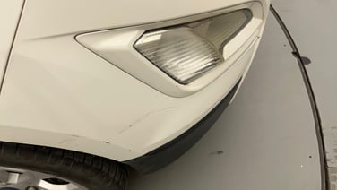 minor_scratch_0