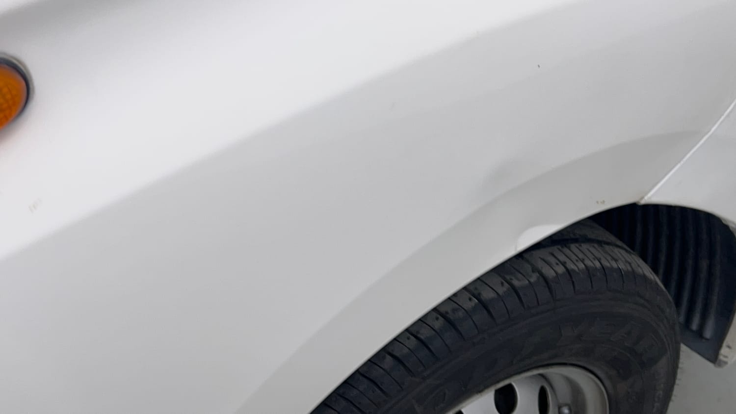 Used 2014 Hyundai Eon Era + Petrol Manual dents MINOR DENT
